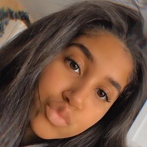 Meet your Posher, Brandi